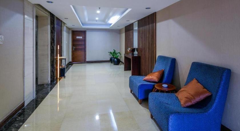 Poly Hotel Guangzhou Exterior photo